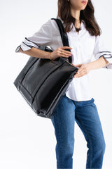 Metallic Finish Pu Leather Weekend Bag - Black