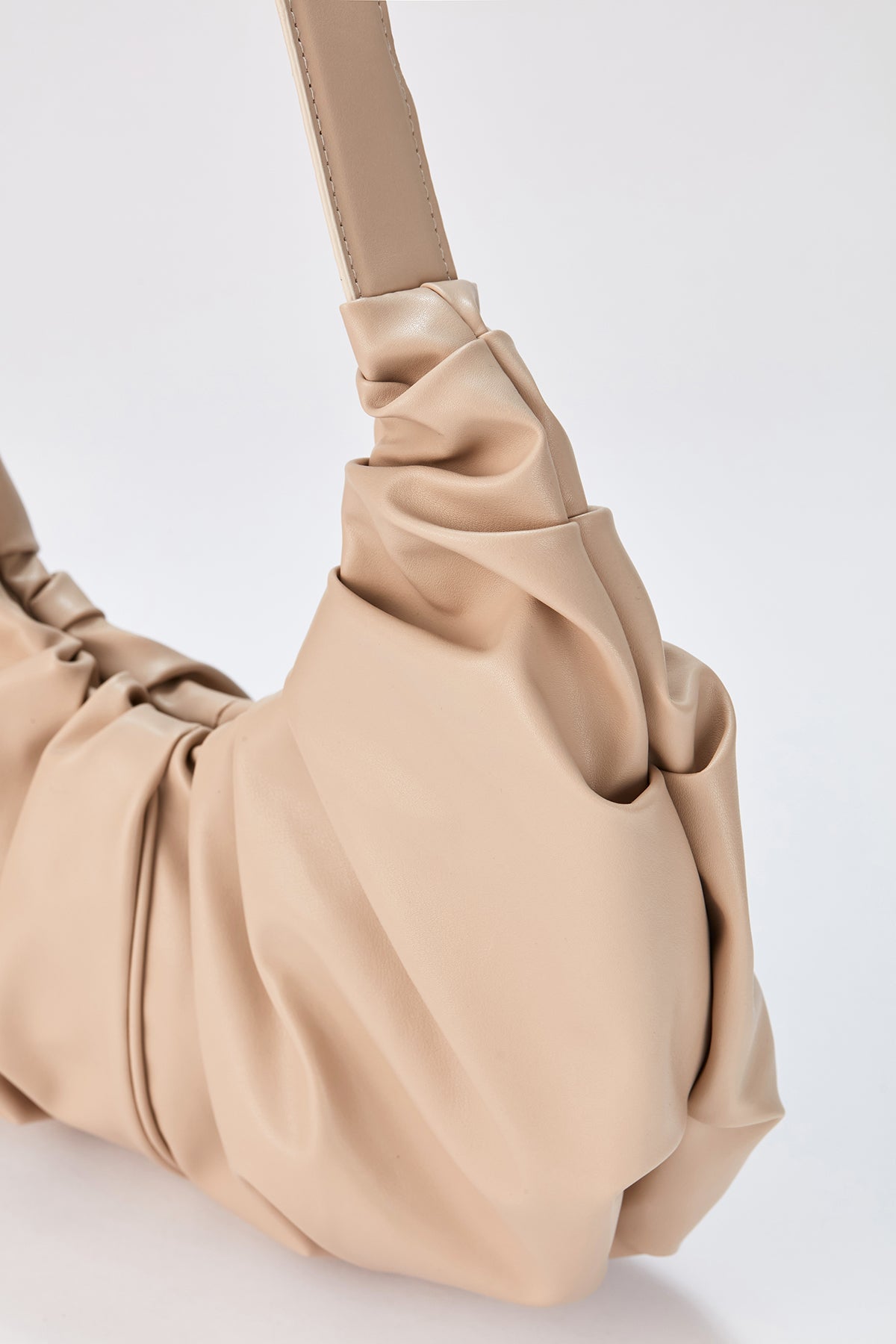 Pu Leather Pleated Shoulder Bag - Nude