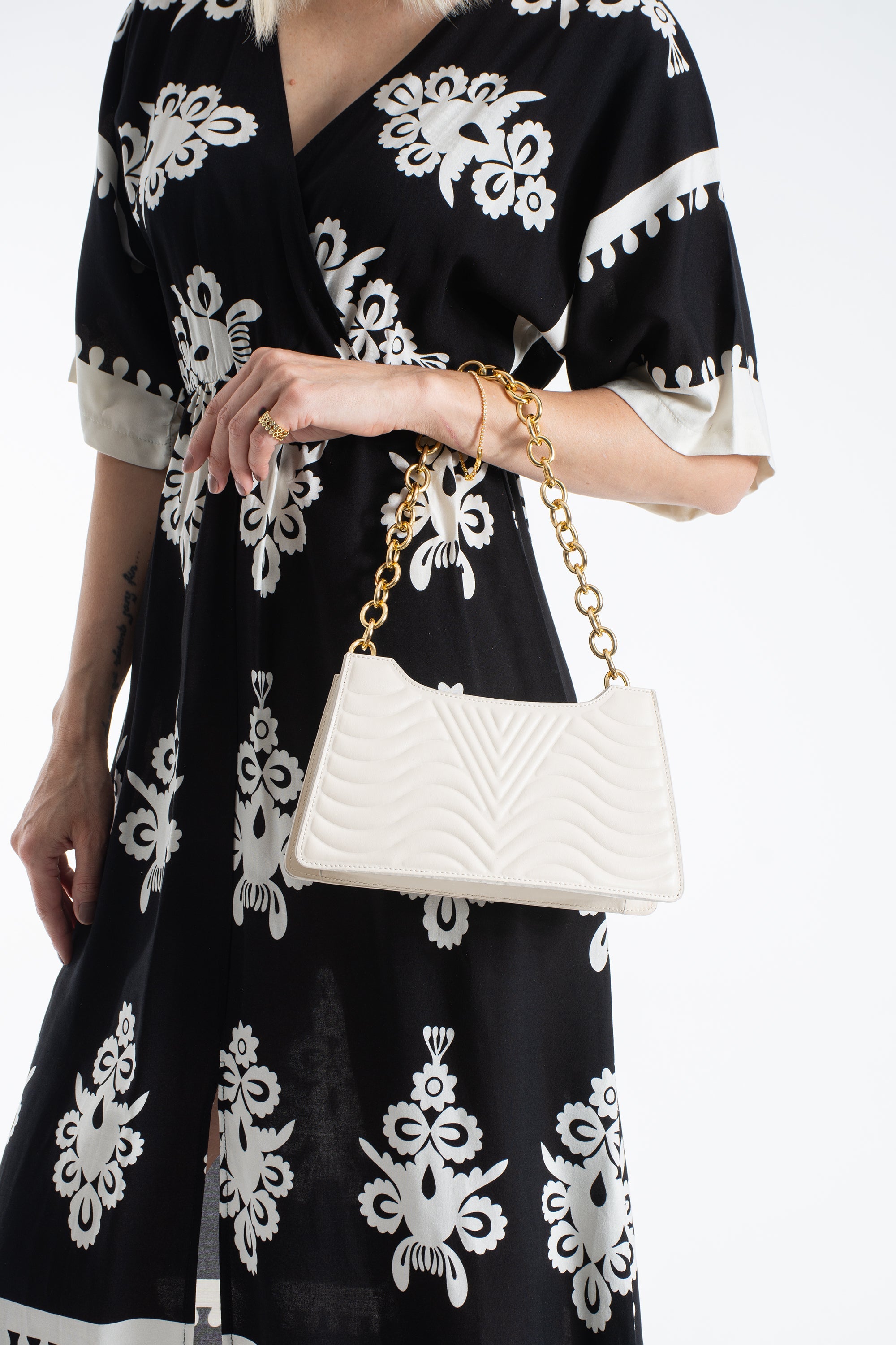 Womens Viscose  Printed Ornamental Floral Midi Dress