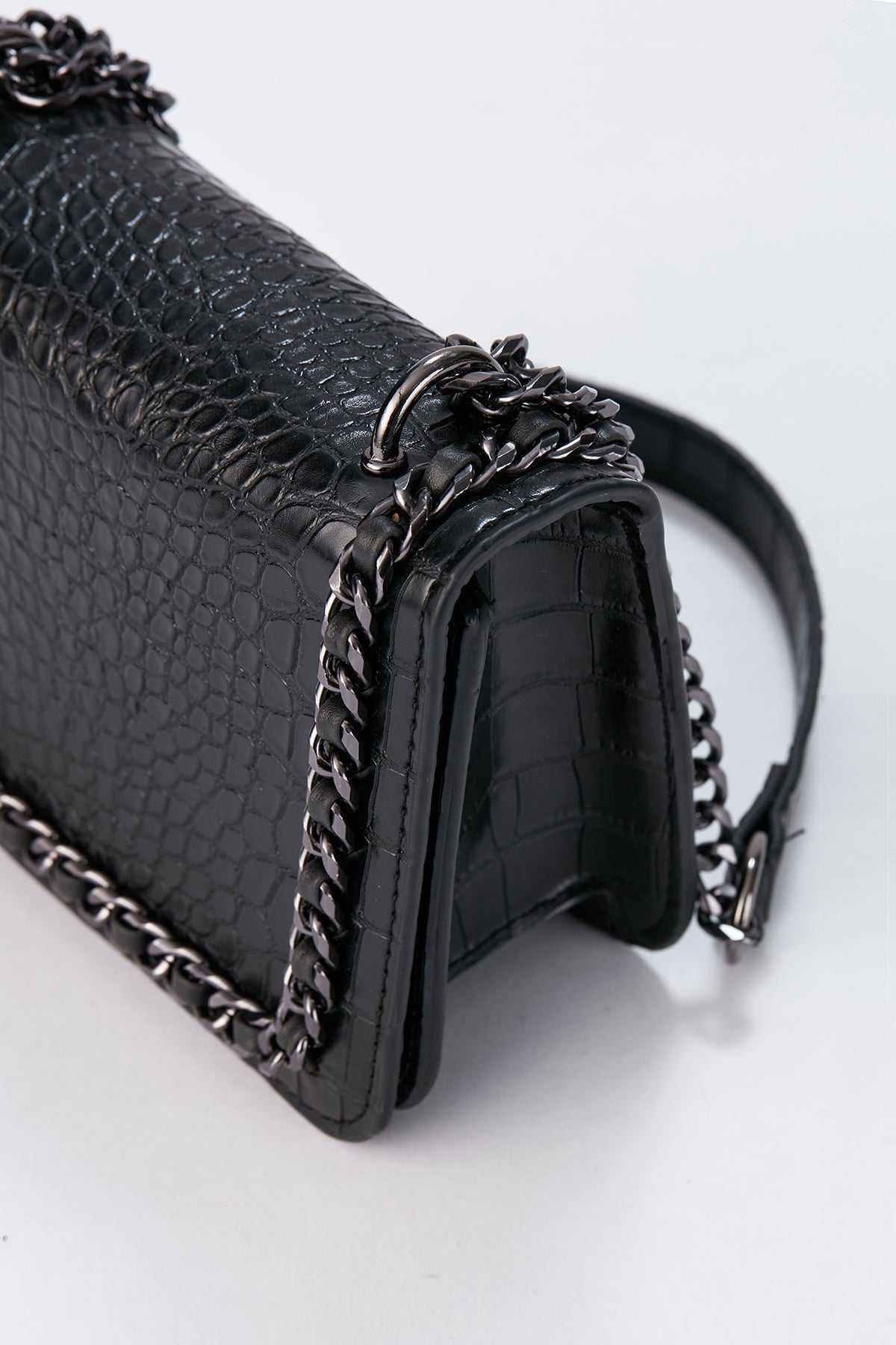 Chain Braided Croc Shoulder & Crossbody Bag - Black
