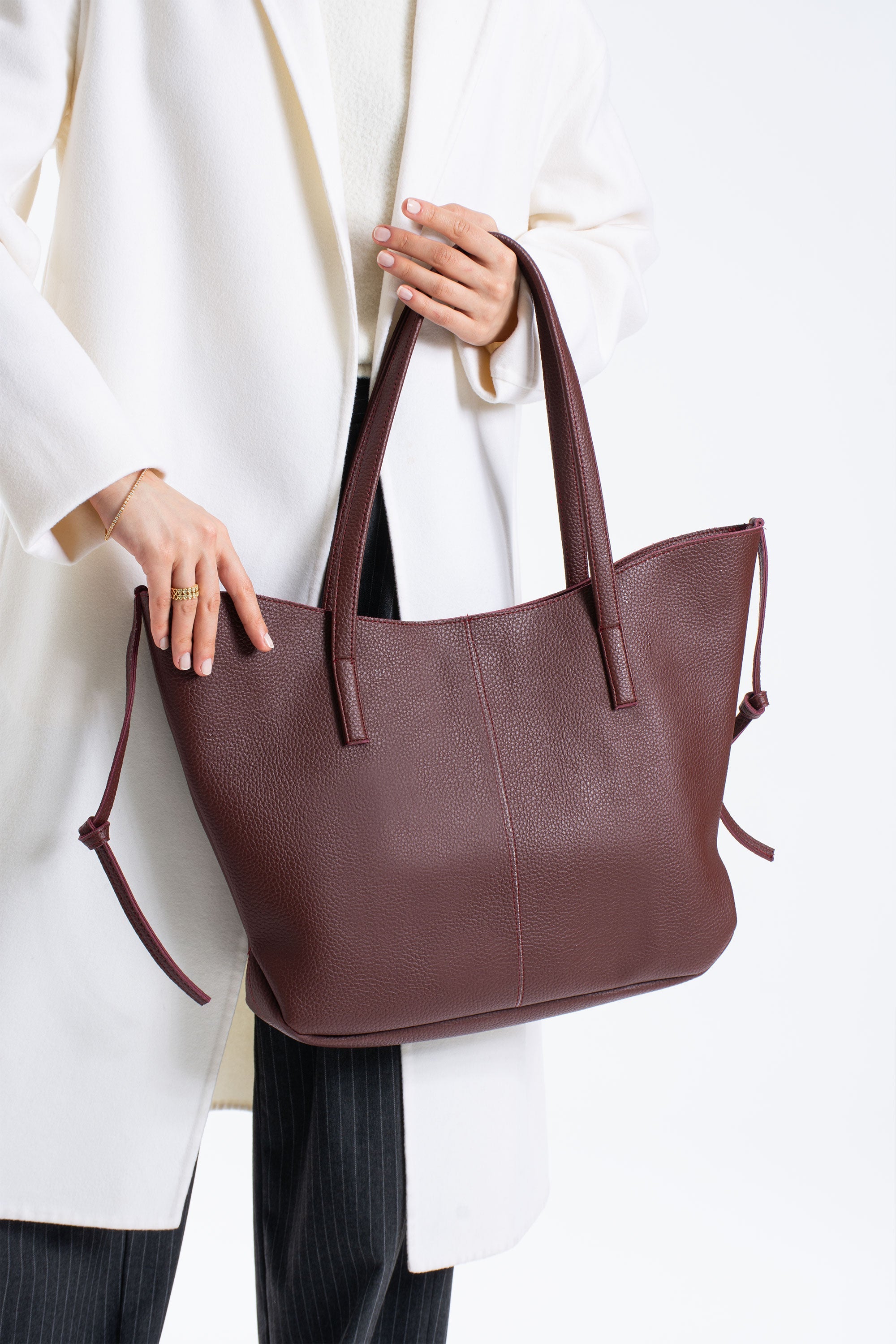 Grain Pu Leather Large Tote Bag with Matching Zipper Pouch  2PCS Set - Burgundy