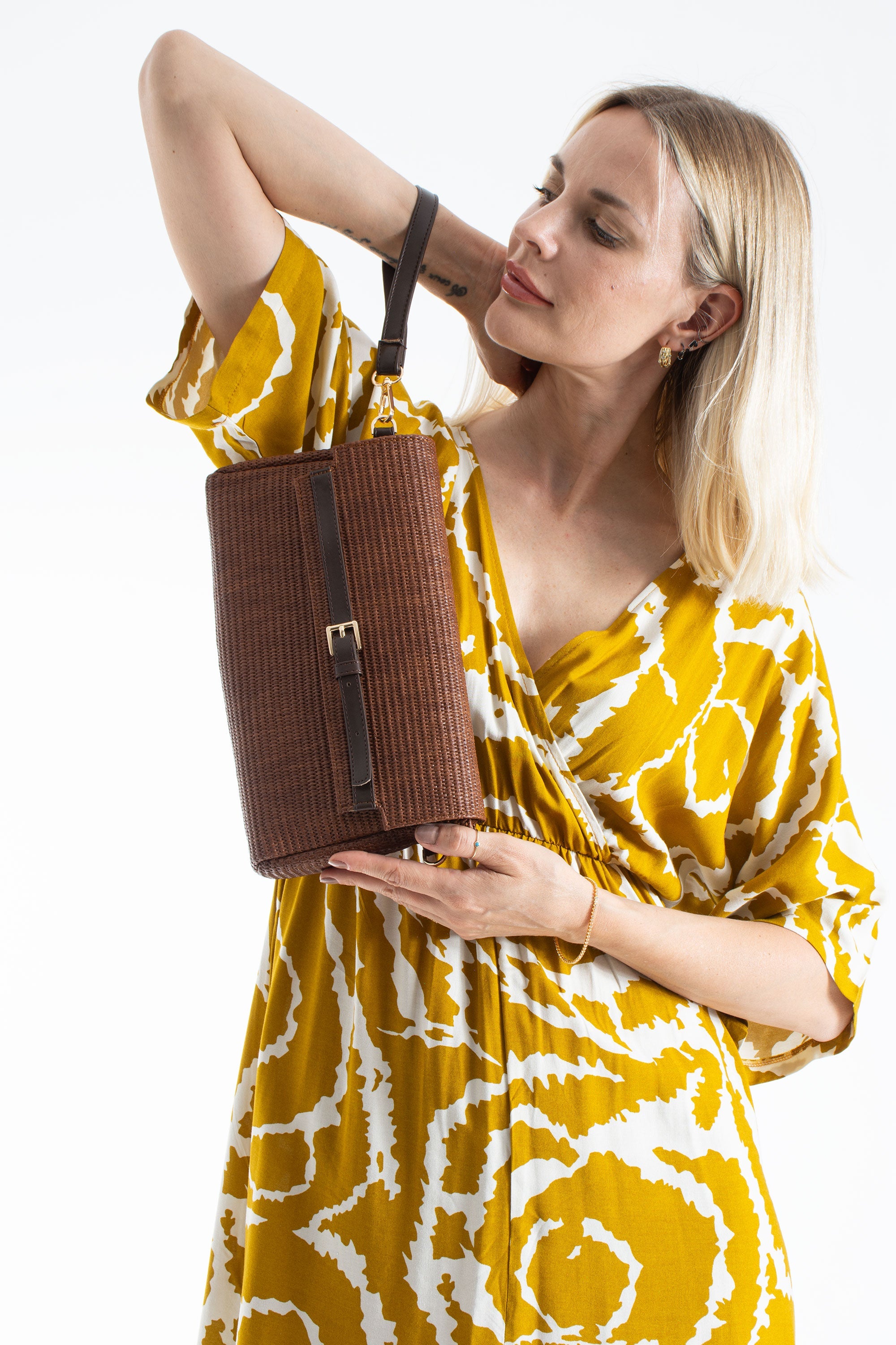 Woven Pu Leather Flap Closure Wristlet & Clutch&Crossbody  3-in-1 - Tan
