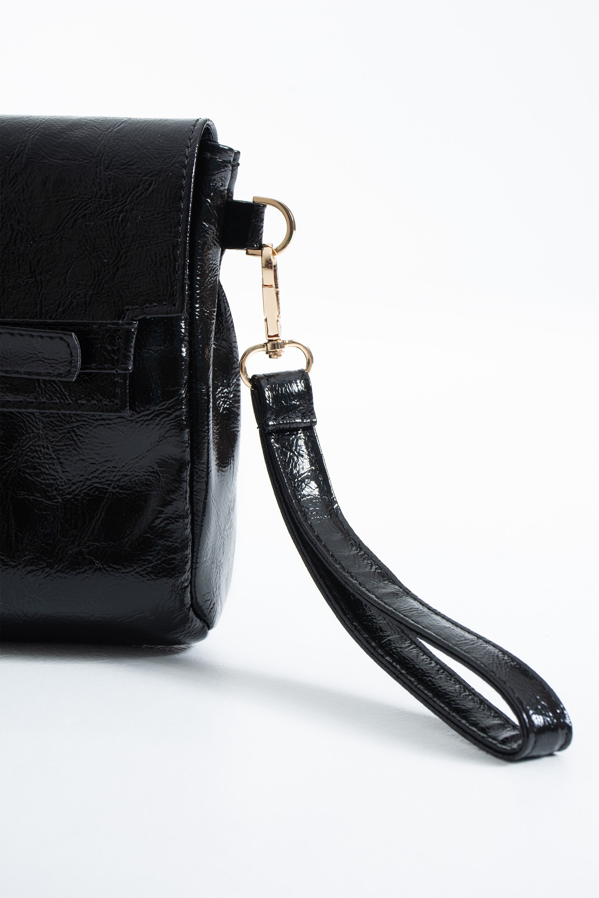 Crinkle Patent Flap Closure Wristlet & Clutc&Crossbody  3-in-1 Handbag - Black