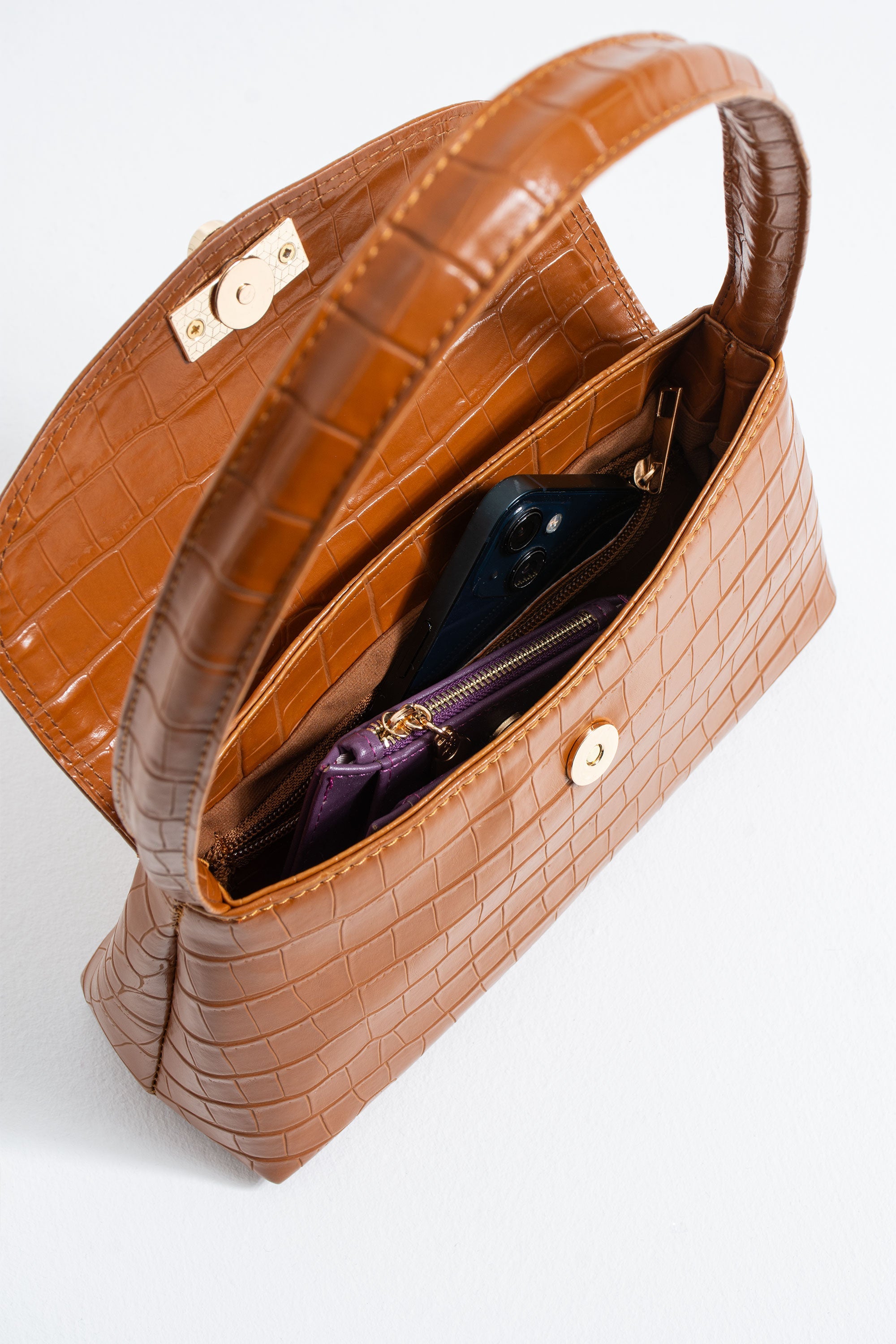Croc Pu Flap Shoulder Bag - Tan