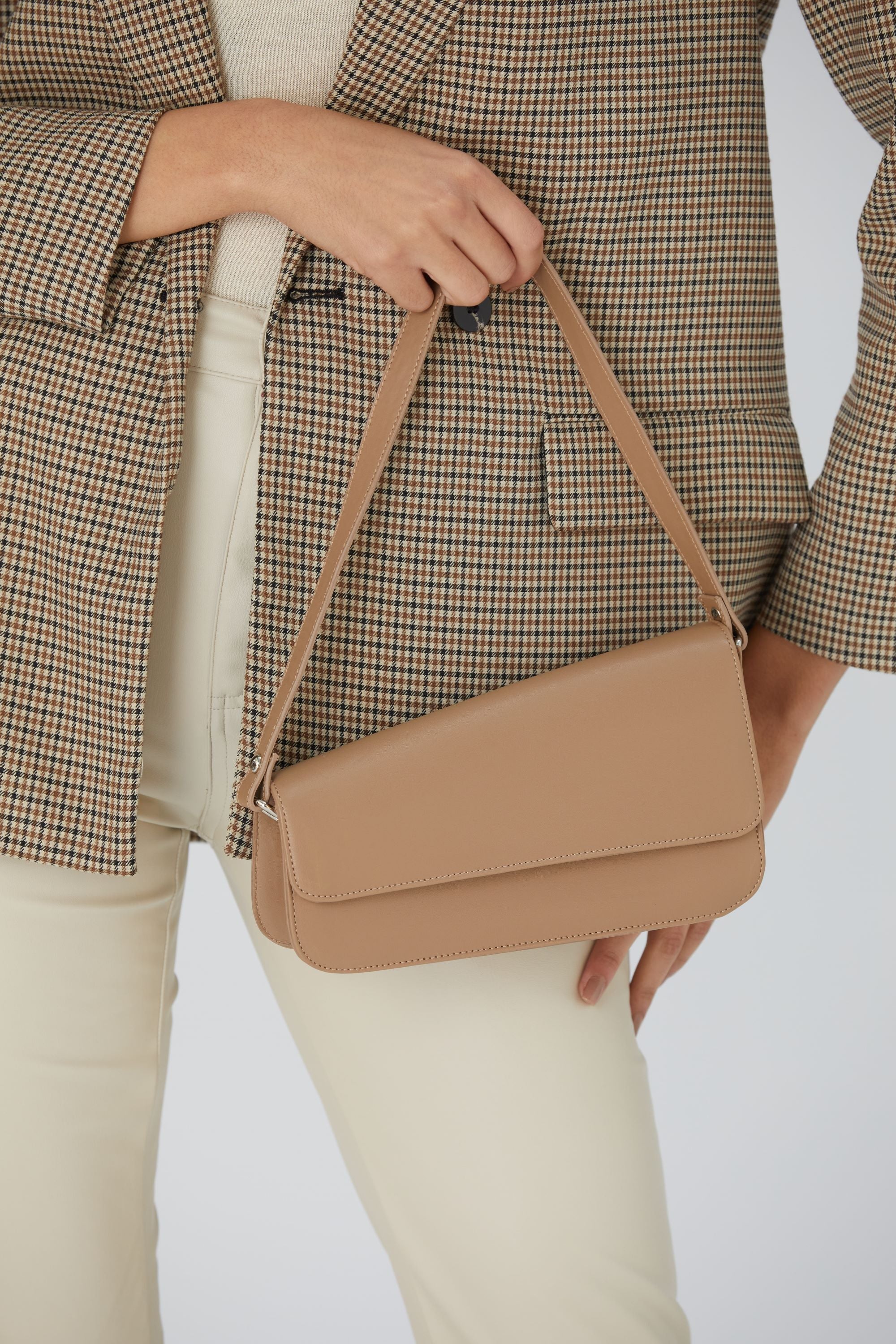 Asymmetric Pu Leather  Shoulder Bag - Nude