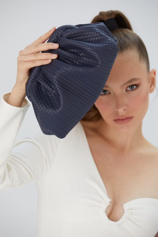 Textured Pu Leather Pouch Bag With Detachable Crossbody Strap - Navy