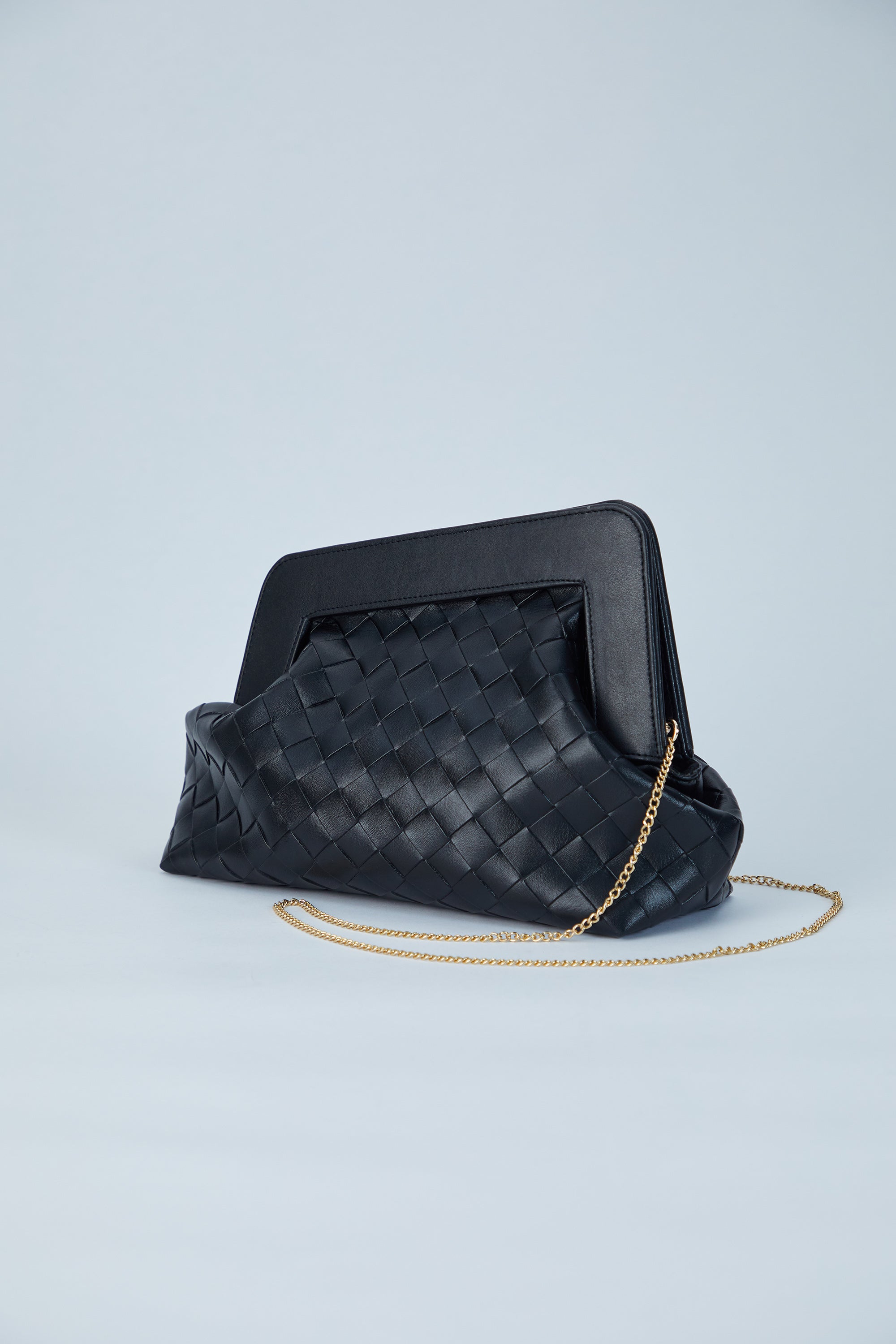 Asymmetrical  Braided Pu Leather  Clutch Bag With Detachable Strap - Black