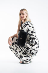 Crinkle Patent Flap Closure Wristlet & Clutc&Crossbody  3-in-1 Handbag - Black