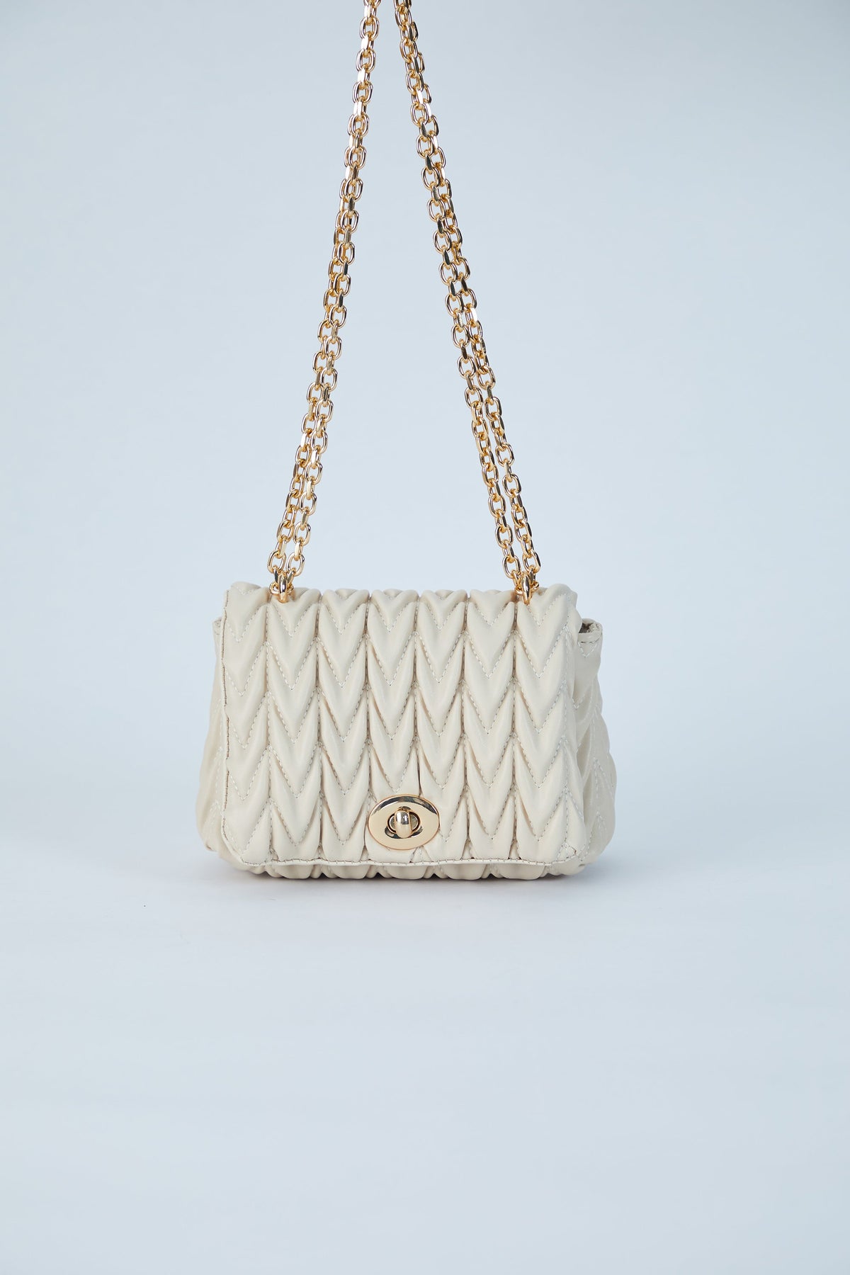 Wavy Vegan Leather Hand bag - Cream